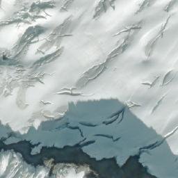 Satellite imagery of Mount Tinniswood, CA