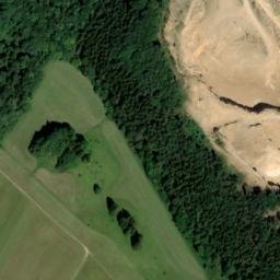 Satellite imagery of Hohenberg, DE