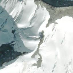 Satellite imagery of Mount Tinniswood, CA