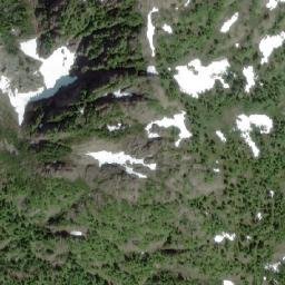 Satellite imagery of Mount Roberts, CA