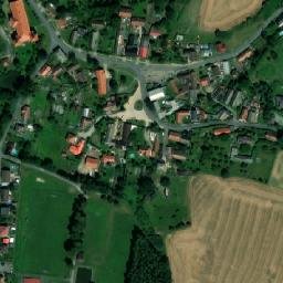 Satellite imagery of Hoříněveské lípy [Hořiněves] HG, CZ