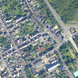 Satellite imagery of Burg Lahneck, DE