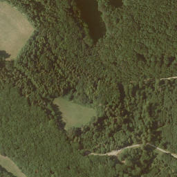 Satellite imagery of Weinberg, DE