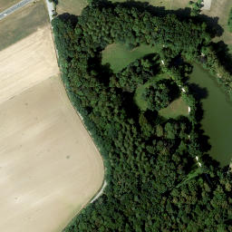 Satellite imagery of Schloss Rosenau, DE