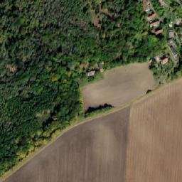 Satellite imagery of (Na Sychrově) [Loučeň], CZ