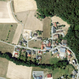 Satellite imagery of Karlstein, DE