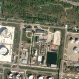 Satellite imagery of Kaucuk [Kralupy nad Vltavou-Lobeček] cooling t., CZ