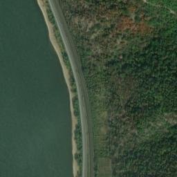 Satellite imagery of cairn, FR