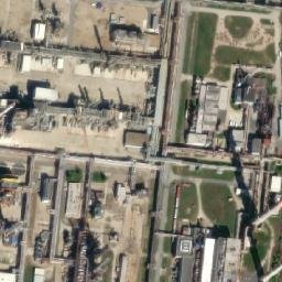 Satellite imagery of [Kralupy nad Vltavou] chemical factory chimney 2, CZ