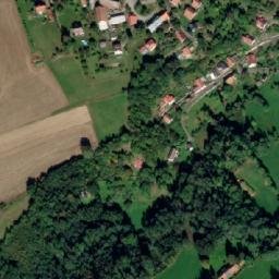 Satellite imagery of Na Zámku [Dobré-Hlinné], CZ