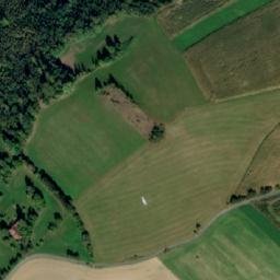 Satellite imagery of Na Zámku [Dobré-Hlinné], CZ