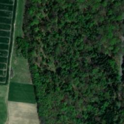 Satellite imagery of Pieskowa Skala - Zamek królewski XIVw., PL