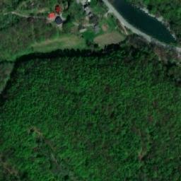 Satellite imagery of Pieskowa Skala - Zamek królewski XIVw., PL