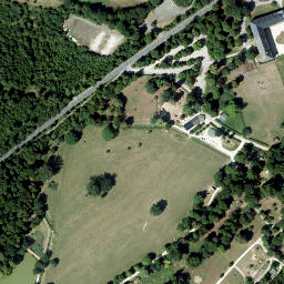 Satellite imagery of Schloss Tambach, DE