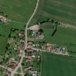 Satellite imagery of [Jeníkovice u Hradce Králové] church t., CZ