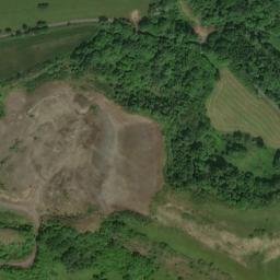 Satellite imagery of Wöllersberg, DE