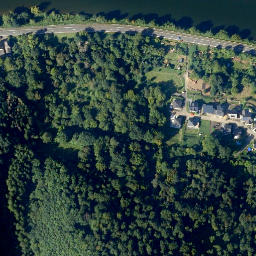 Satellite imagery of Raben-Lay, DE