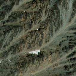 Satellite imagery of Petlushkwohap Mountain, CA