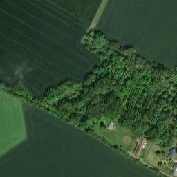 Satellite imagery of [Hradec Králové-Svobodné Dvory] former brickyard chimney, CZ