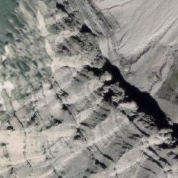 Satellite imagery of Mount Farquhar, CA