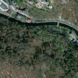 Satellite imagery of Vyhlídka Karla IV. [Karlovy Vary] outlook t., CZ