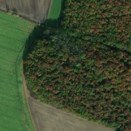 Satellite imagery of Kamenec, CZ