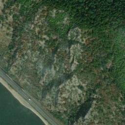 Satellite imagery of cairn, FR