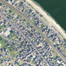 Satellite imagery of cairn, FR