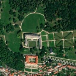Satellite imagery of [Lysá nad Labem] church t., CZ