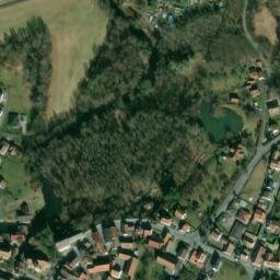 Satellite imagery of Mittleres (Altes) Schloss Küps, DE