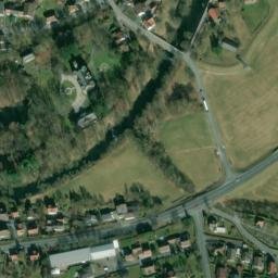 Satellite imagery of Schloss Oberlangenstadt, DE