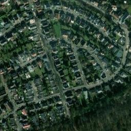Satellite imagery of Weinberg, DE