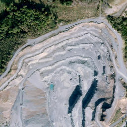 Satellite imagery of Grundberg, DE