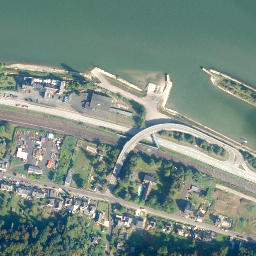 Satellite imagery of Burg Maus, DE