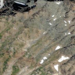 Satellite imagery of Mount Stubbs, CA