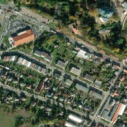 Satellite imagery of Karlova koruna [Chlumec nad Cidlinou] castle t., CZ