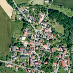 Satellite imagery of Mittleres Schloss Schottenstein, DE