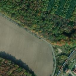 Satellite imagery of Víno [Lovčice u Nového Bydžova], CZ