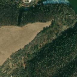 Satellite imagery of [Únětice u Prahy] church t., CZ