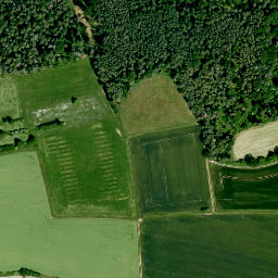 Satellite imagery of Schloss Leuzendorf, DE