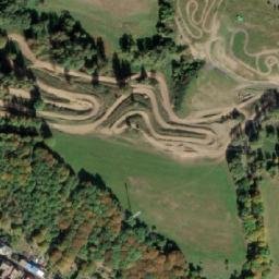 Satellite imagery of [Horní Slavkov] church t., CZ