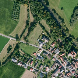 Satellite imagery of Schloss Strössendorf, DE