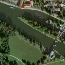Satellite imagery of [Poděbrady] catholic church t., CZ
