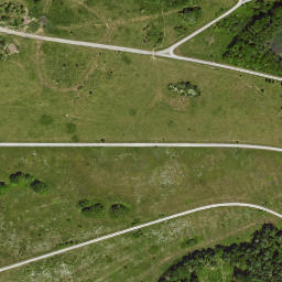 Satellite imagery of Greinberg, DE