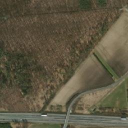 Satellite imagery of Na Zádušním [Sány] GSM, CZ