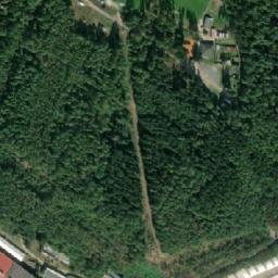 Satellite imagery of Rako I [Rakovník] ceramic factory chimney, CZ