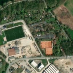 Satellite imagery of Schloss Oberau, DE