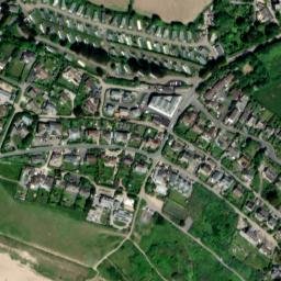 Satellite imagery of Pengersick Castle, GB