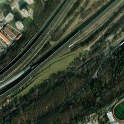 Satellite imagery of [Praha-Karlín] heat plant chimney, CZ