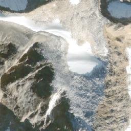 Satellite imagery of Mount Findlay, CA